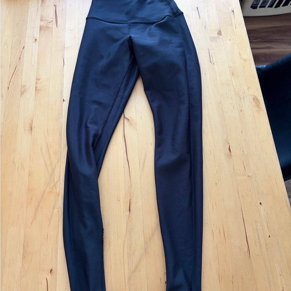 ALO Yoga Black Leggings - Picture 1 of 4